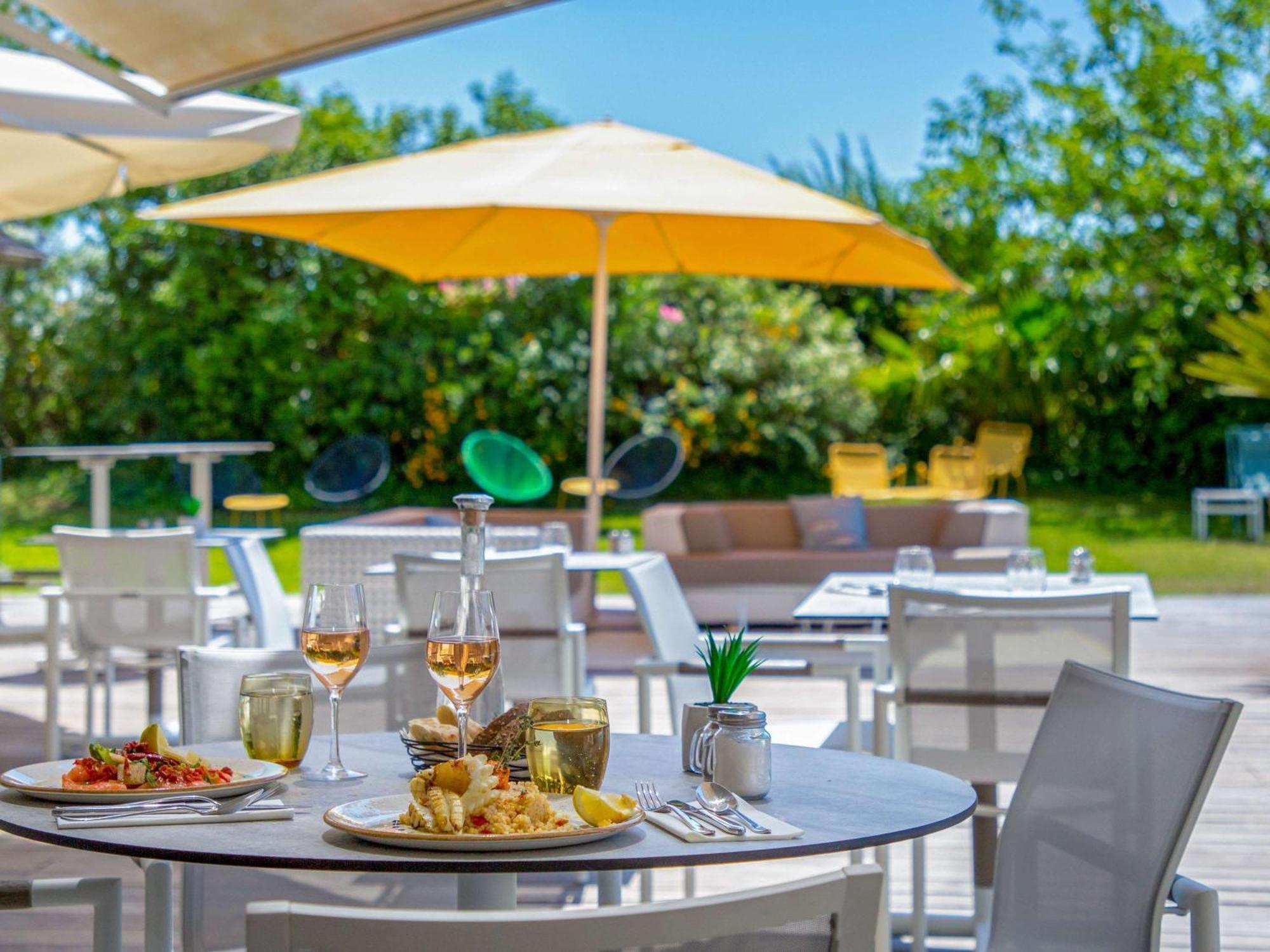 Mercure Hyeres Centre Cote D'Azur Ngoại thất bức ảnh